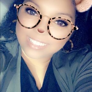 Meet your Posher, Haleigh